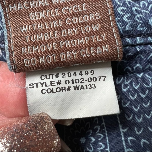 Paige Laurel Canyon Low Rise Dark Boot Cut Jeans 29 Waist Hemmed to 29 Inseam - Picture 10 of 13